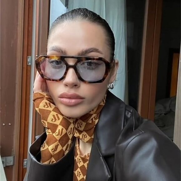Leopard woman\'s sunglasses